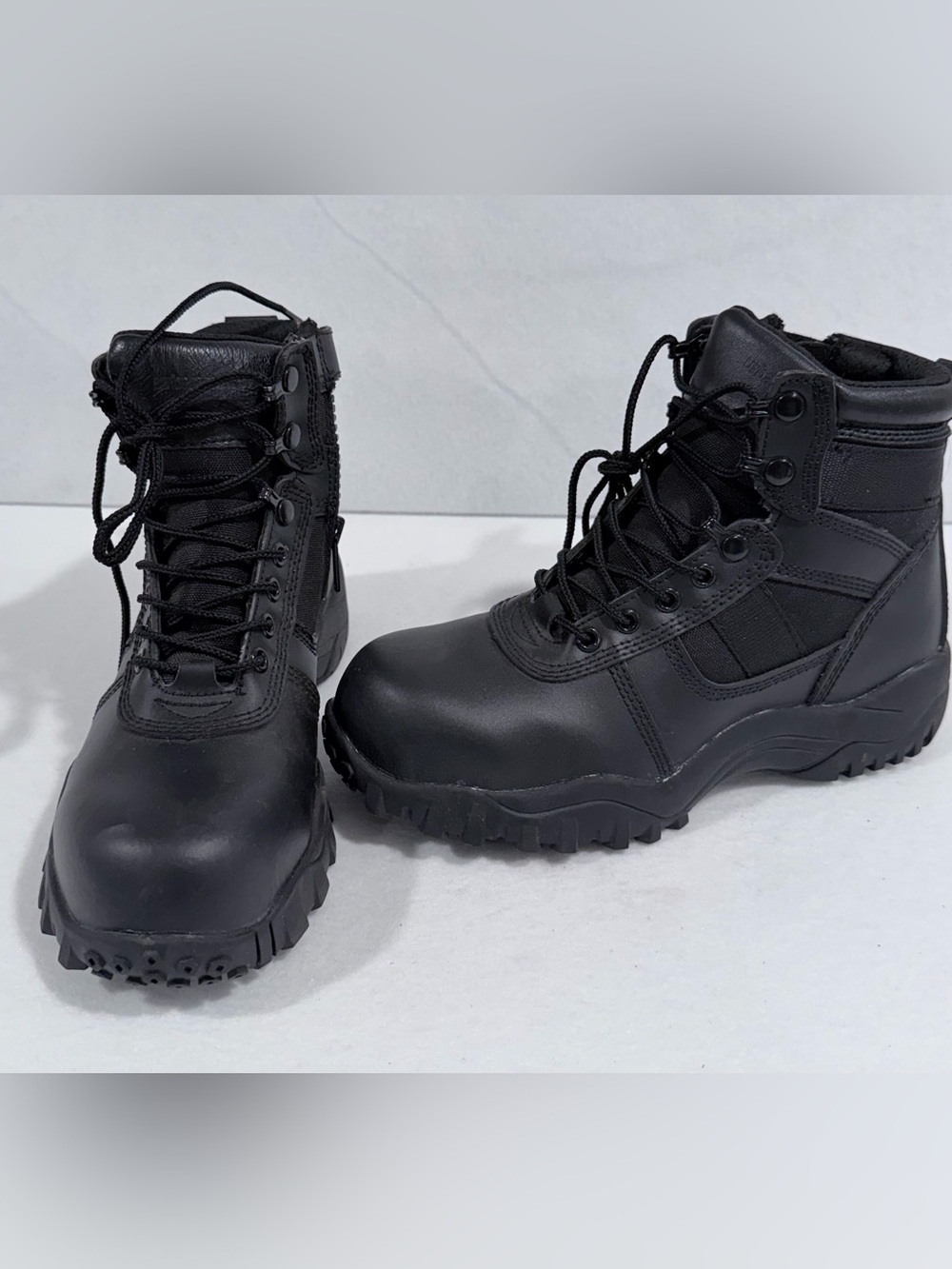 Men's Black Tactical Lace-Up Work Boots - Rugged Support